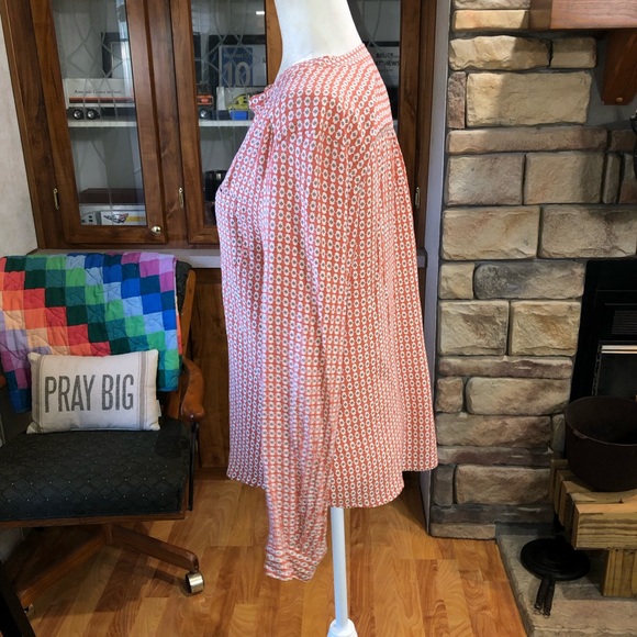 LOFT SIZE LARGE LONG SLEEVE BUTTON CHEST RED/ORANGE TAUPE LIGHTWEIGHT BLOUSE - Picture 2 of 3